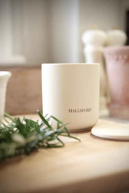 ‘Hallsford’ Aromatic Scented Candle